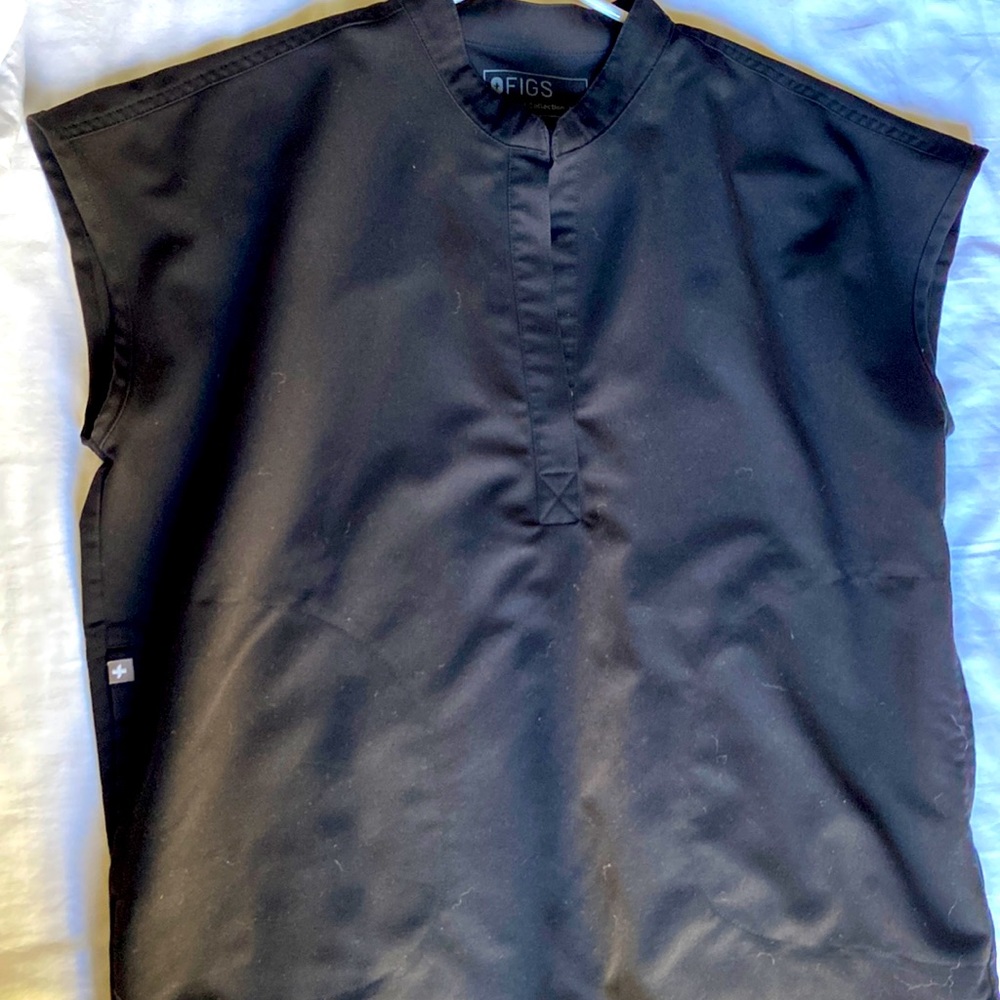 Figs black oversized scrub top